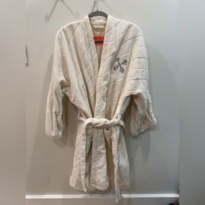 Off-White Cream Bathrobe with Orange Label